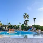 Bord De Résidence Avec Piscine * Cannes